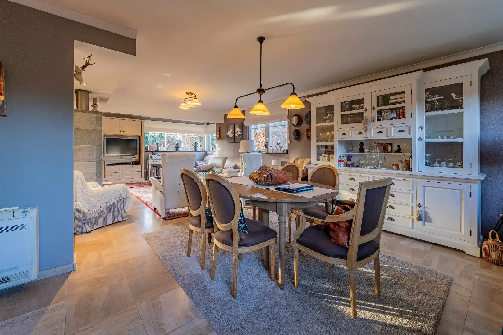 Gerenoveerde open bebouwing te koop te Lievegem foto 6