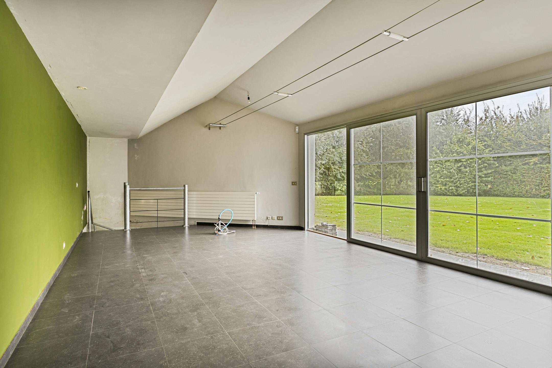 Ruime villa met praktijkruimte te koop in Sint-Baafs-Vijve foto 13