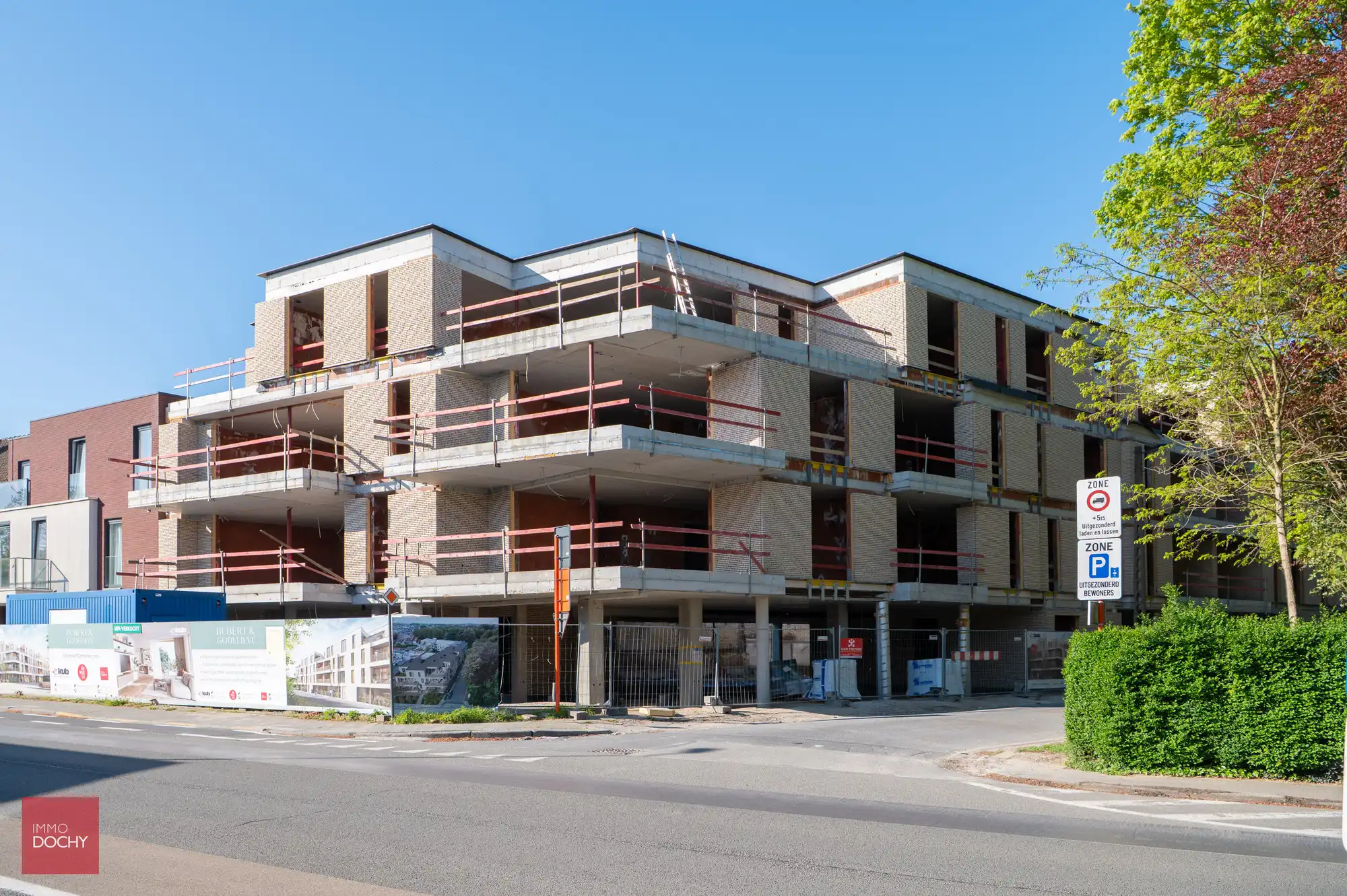 Residentie "Hubert & Godelieve": Prachtige appartementen op zeer goede ligging foto {{pictureIndex}}