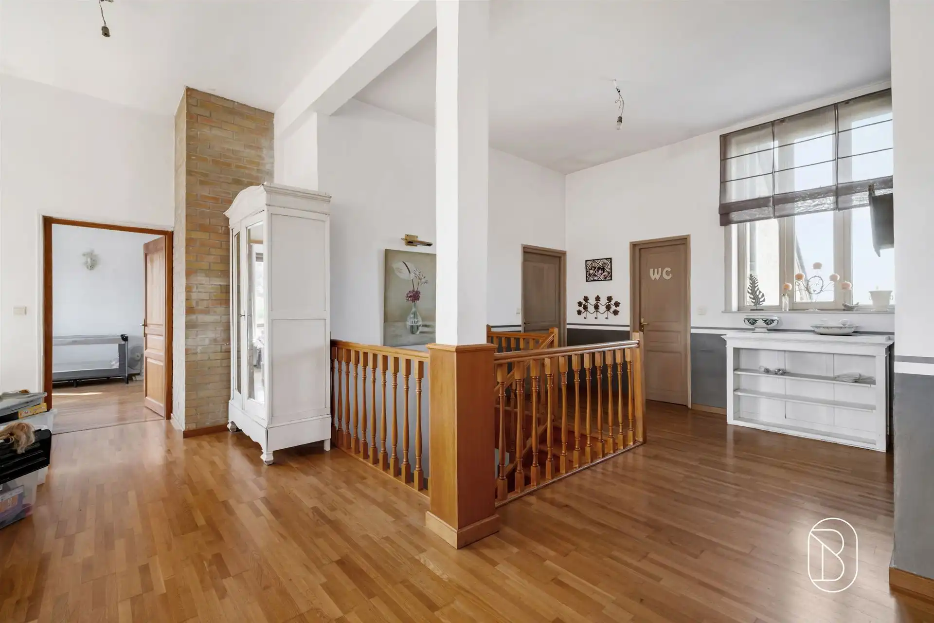 Architectenvilla op een perceel van 3.024 m² foto 19