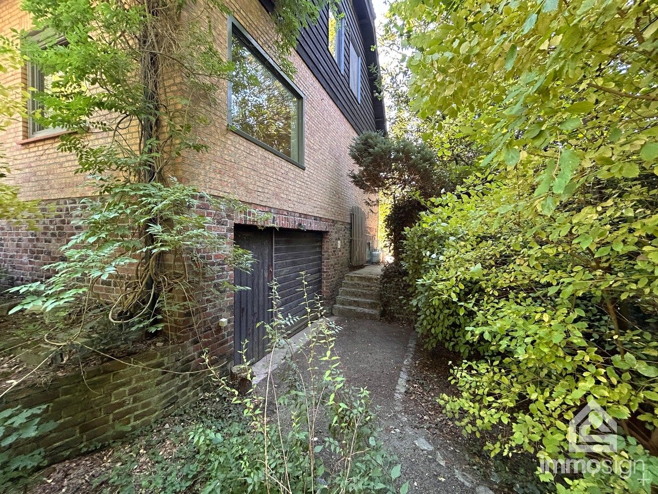 In het groen verscholen, vrijstaand landhuis met prachtige natuurtuin op 2100m² foto 51