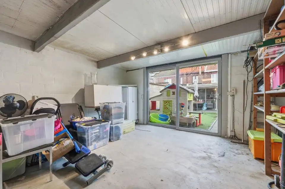 ENERGIEZUINIGE GEZINSWONING MET 3 SLKS, TERRAS EN TUIN IN TONGEREN foto 23