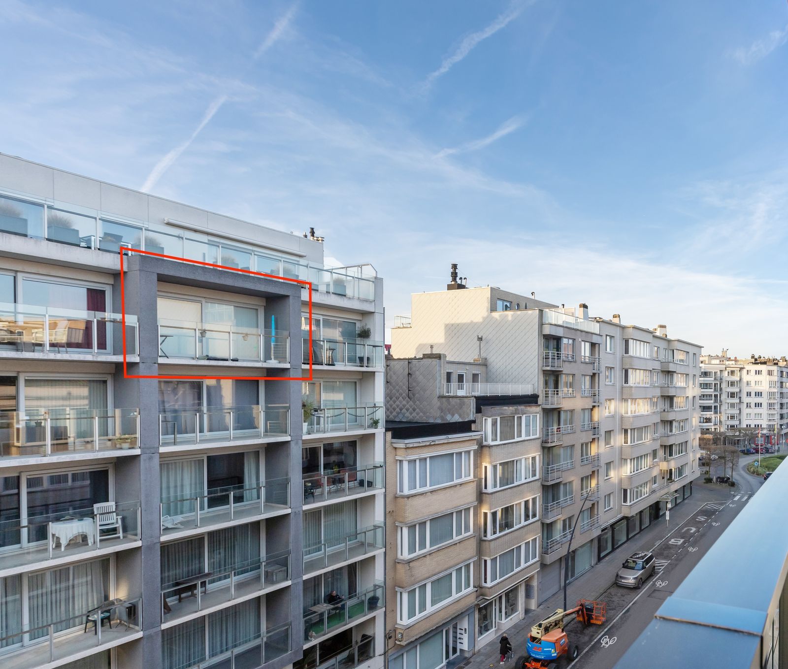 Moderne studio met zonnig terras in jonge residentie, op steenworp van de zee foto 13