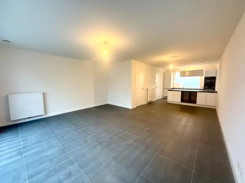 Ruime nieuwbouwwoning met 3 slaapkamers, tuin en carport foto 5