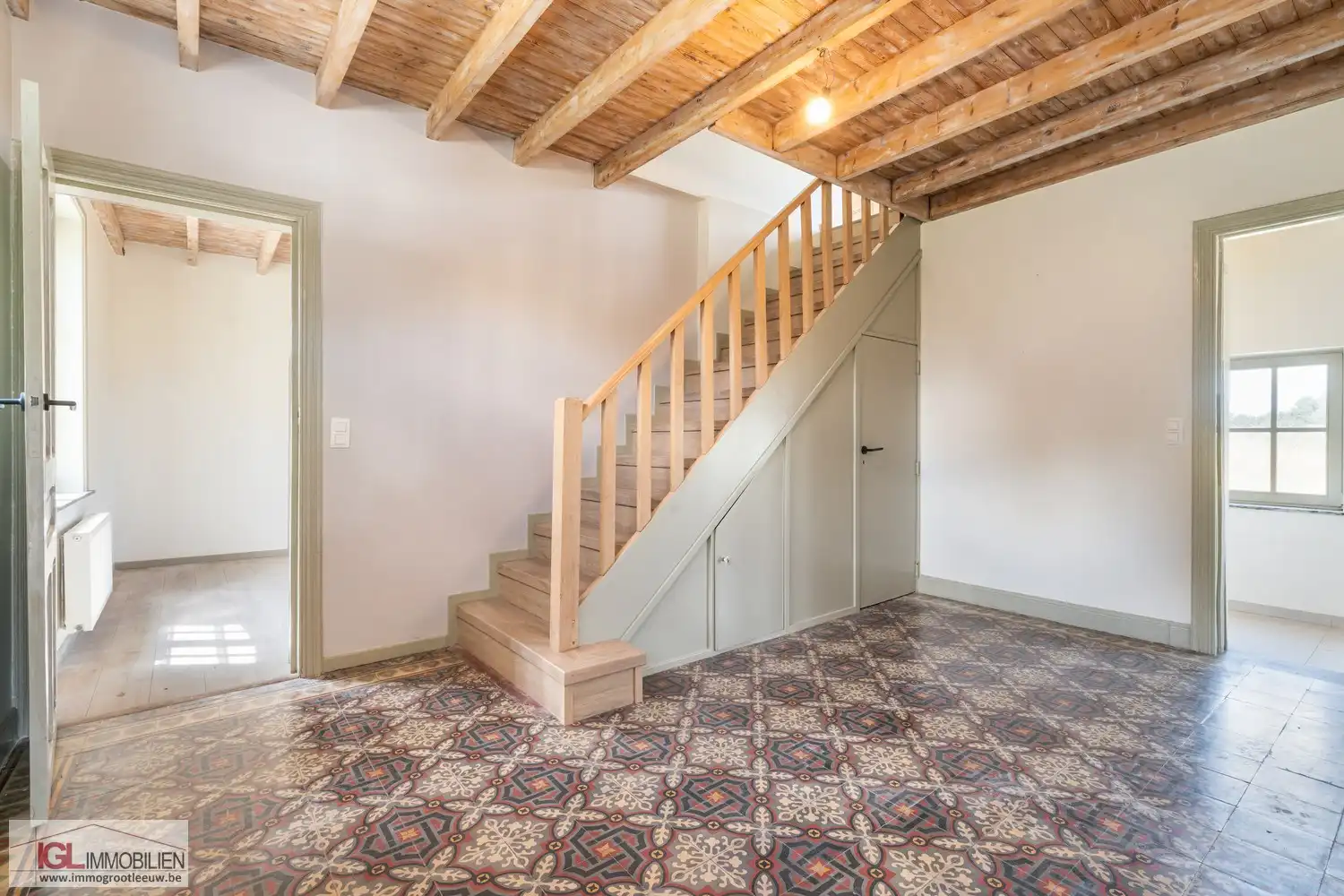 Charmante gerenoveerde hoeve met 4 slaapkamers! foto 6