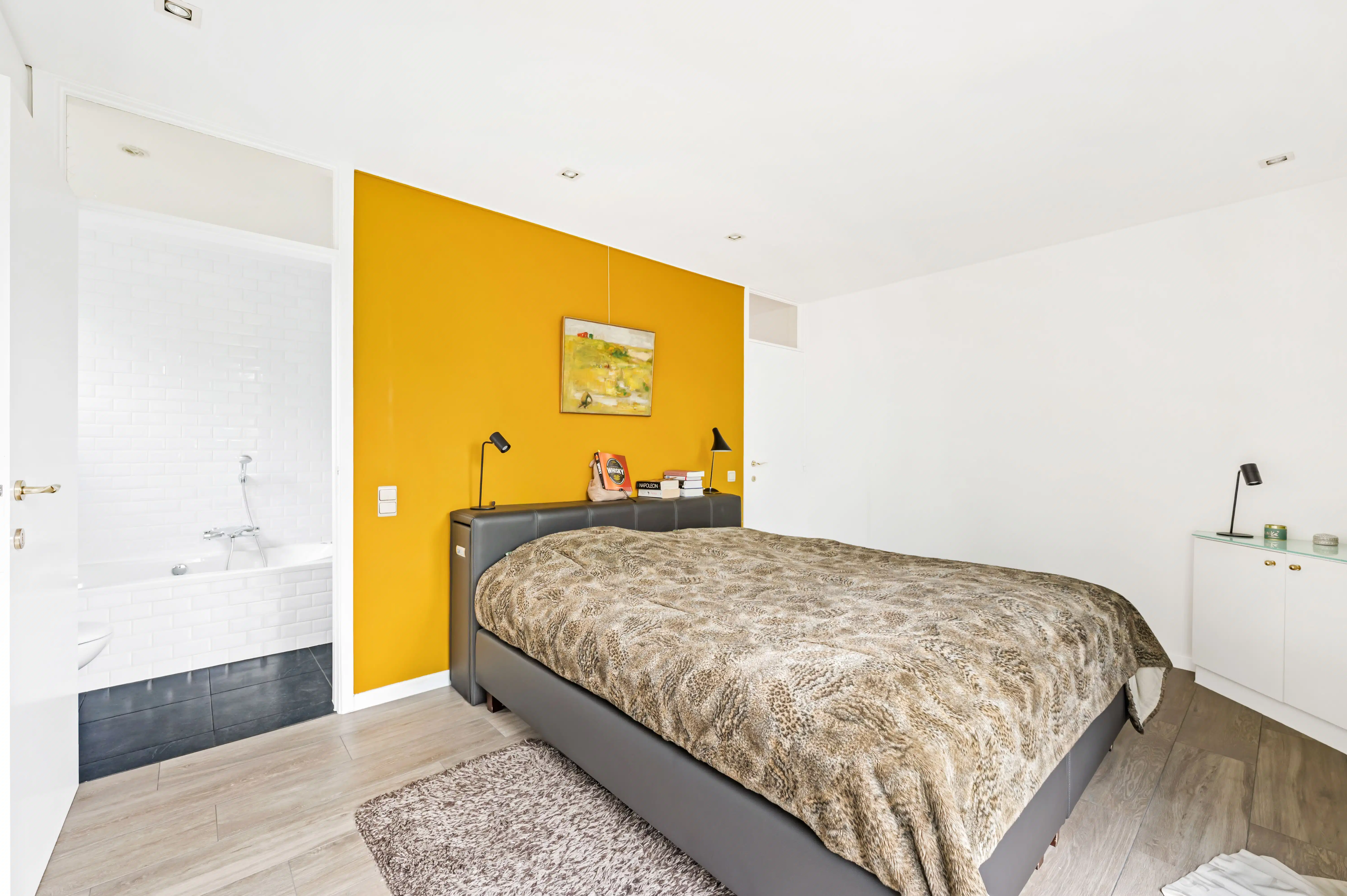 Stijlvolle split-levelvilla met veel licht en ruimte foto 24