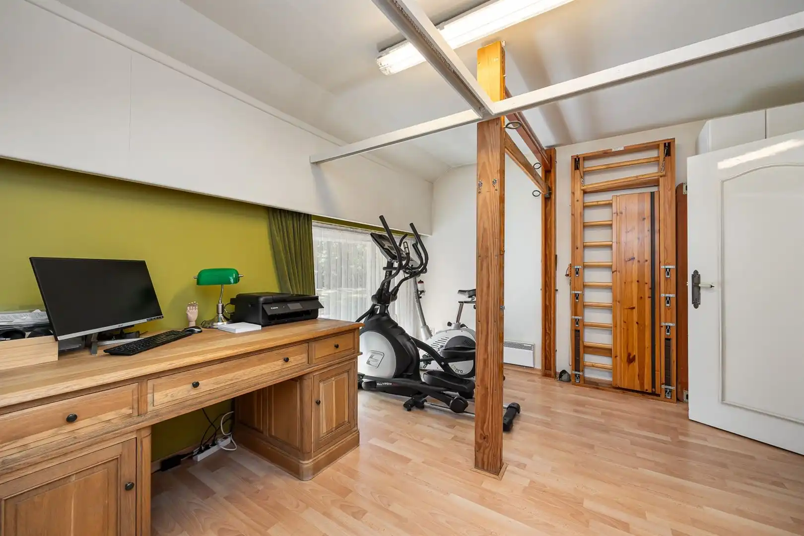 Karaktervolle woning met veel ruimte en prachtige tuin! foto 13