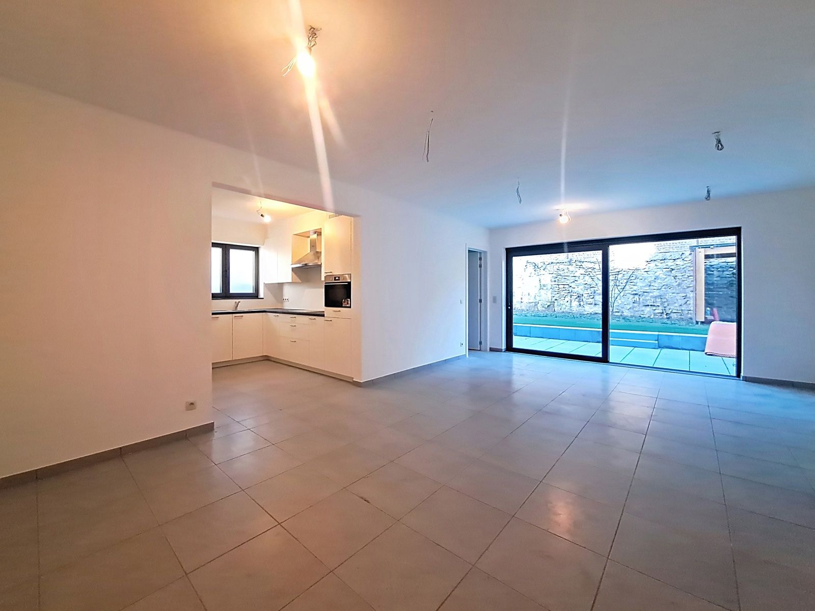 Appartement te huur foto {{pictureIndex}}