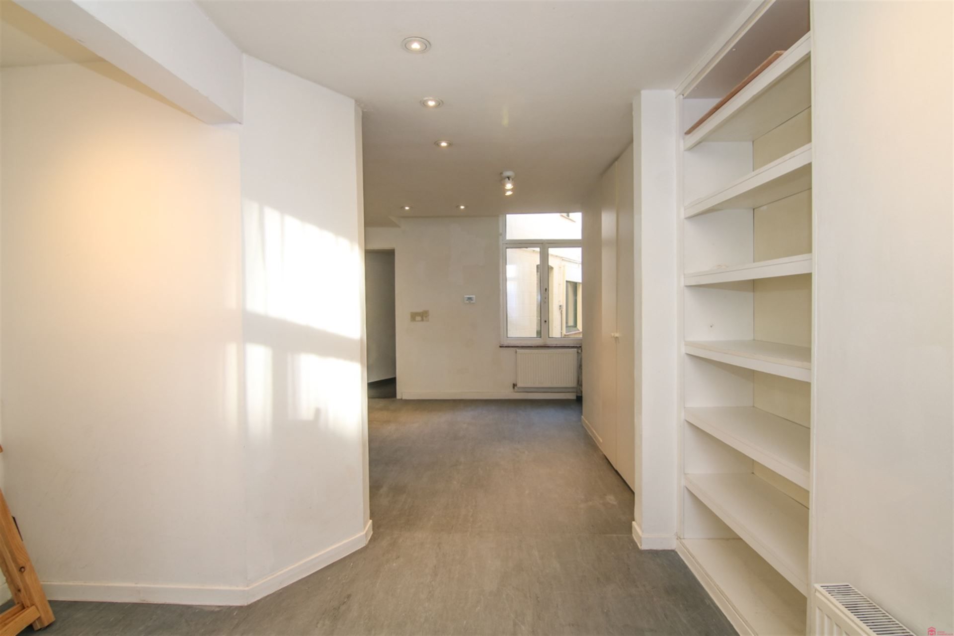 Leuke woning met groot terras foto 7