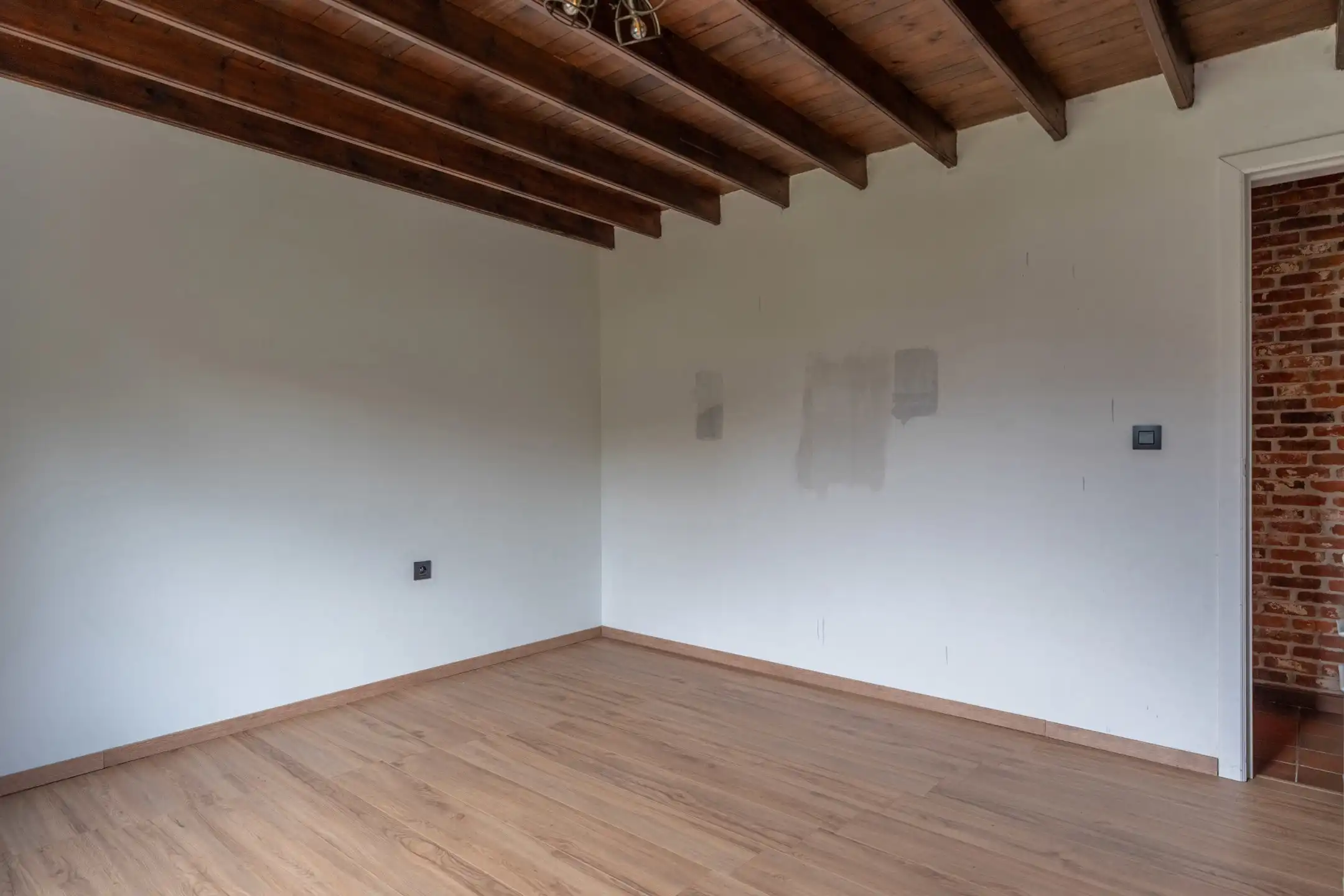 Ger. woning met 3 slpk en grote garage/werkplaats op 1.705 m² foto 26