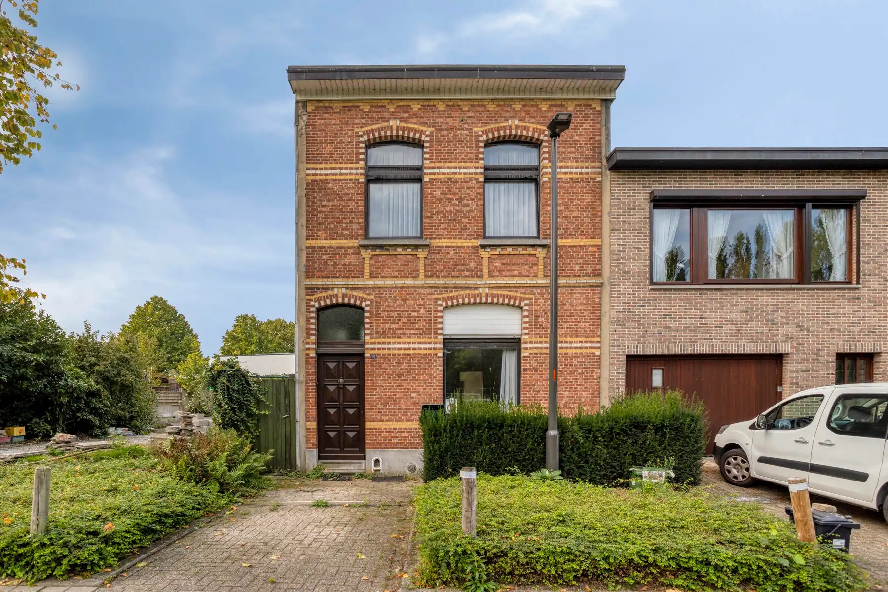 Te renoveren woning met ruime tuin aan Fort II Wommelgem. foto 19