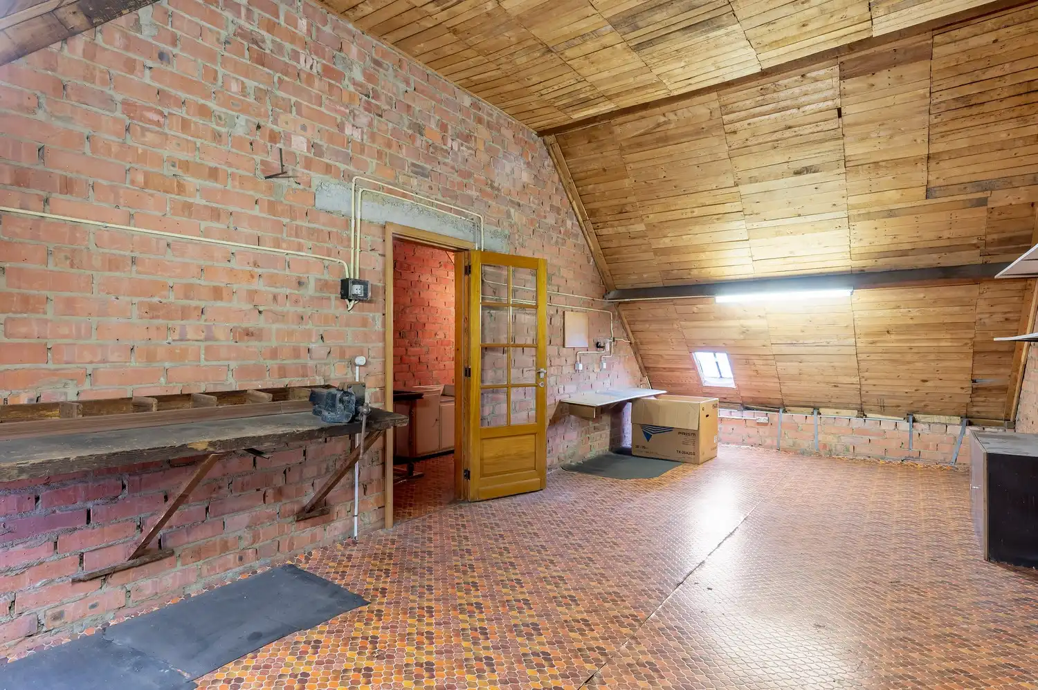 Gunstig gelegen gezinswoning in doodlopende straat. foto 32