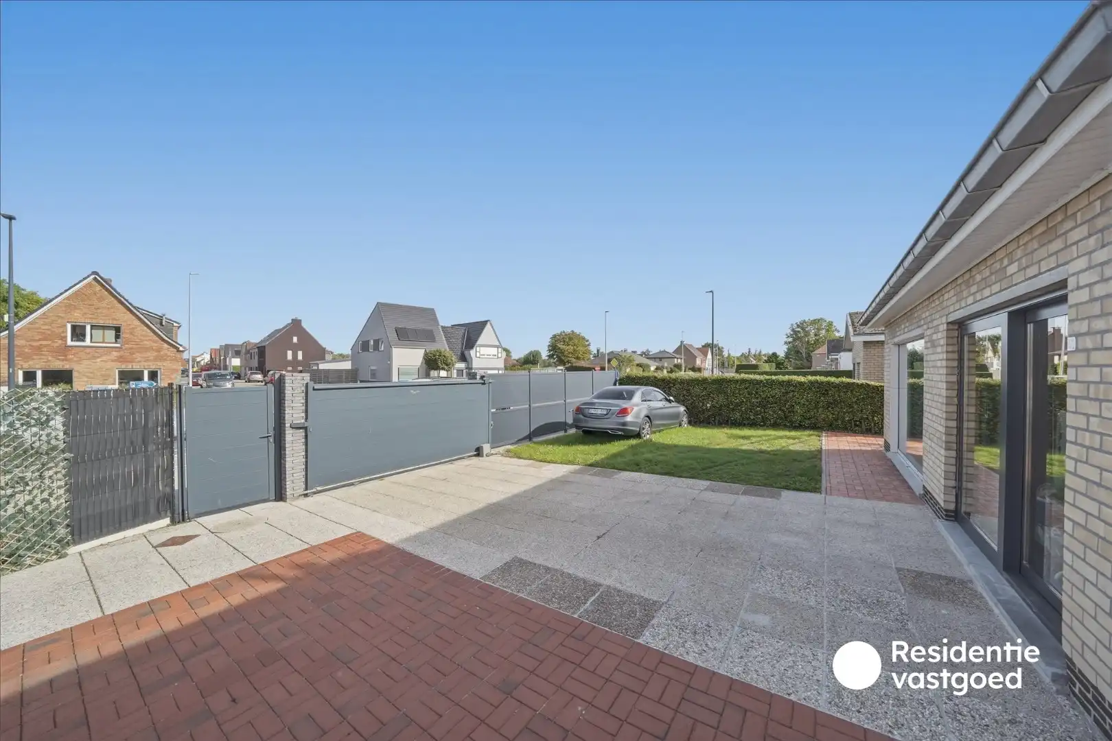 Bungalow met zongerichte tuin en 3 slaapkamers foto 21