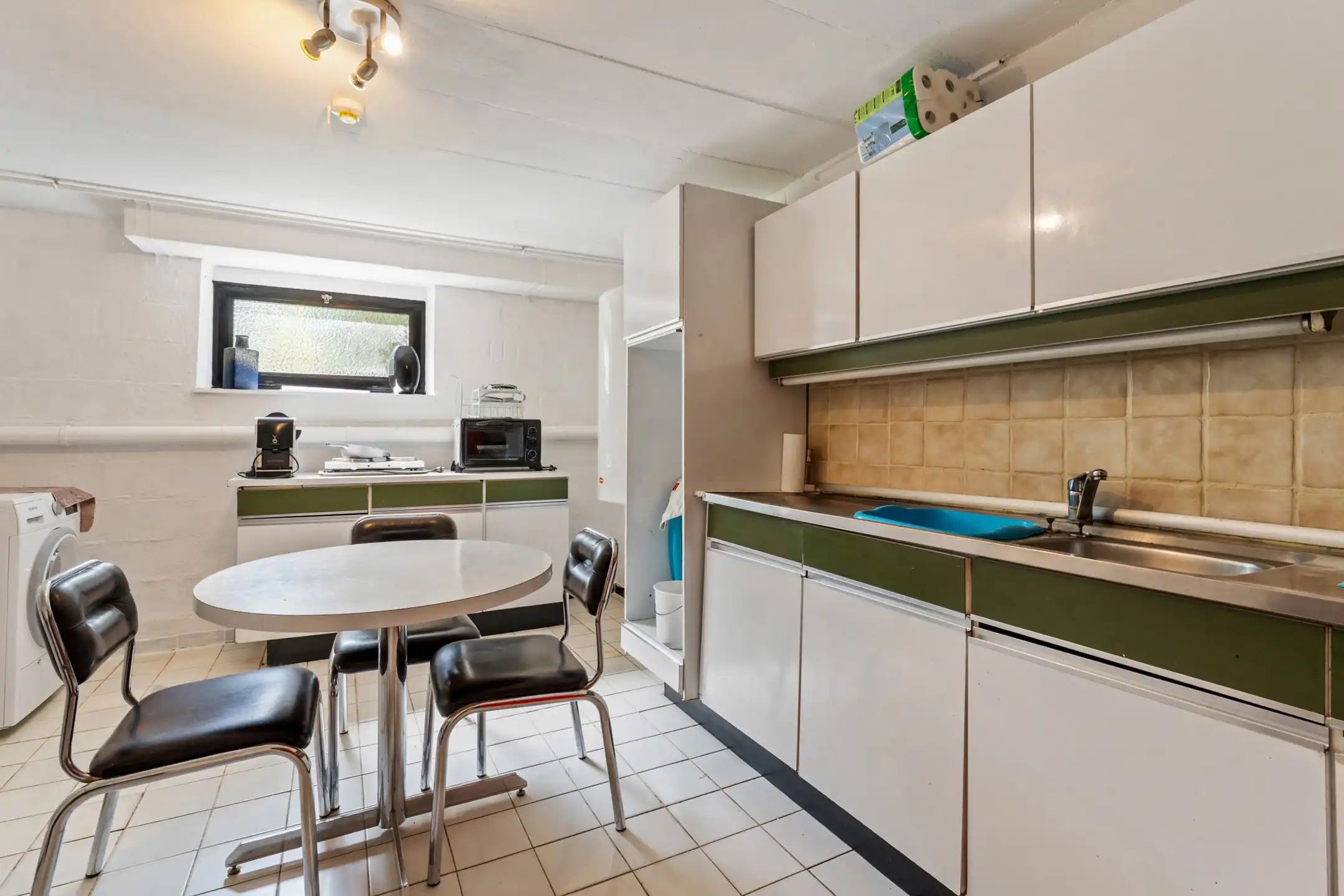 Verrassend eigentijdse woning inclusief bouwgrond foto 26