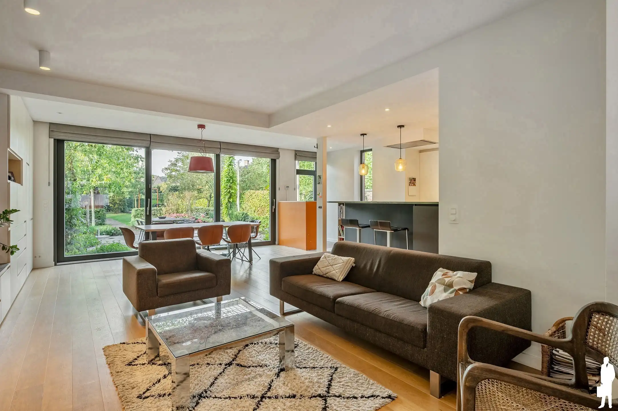 Instapklare en ruime halfopen woning in Maria-ter-Heide! foto 5