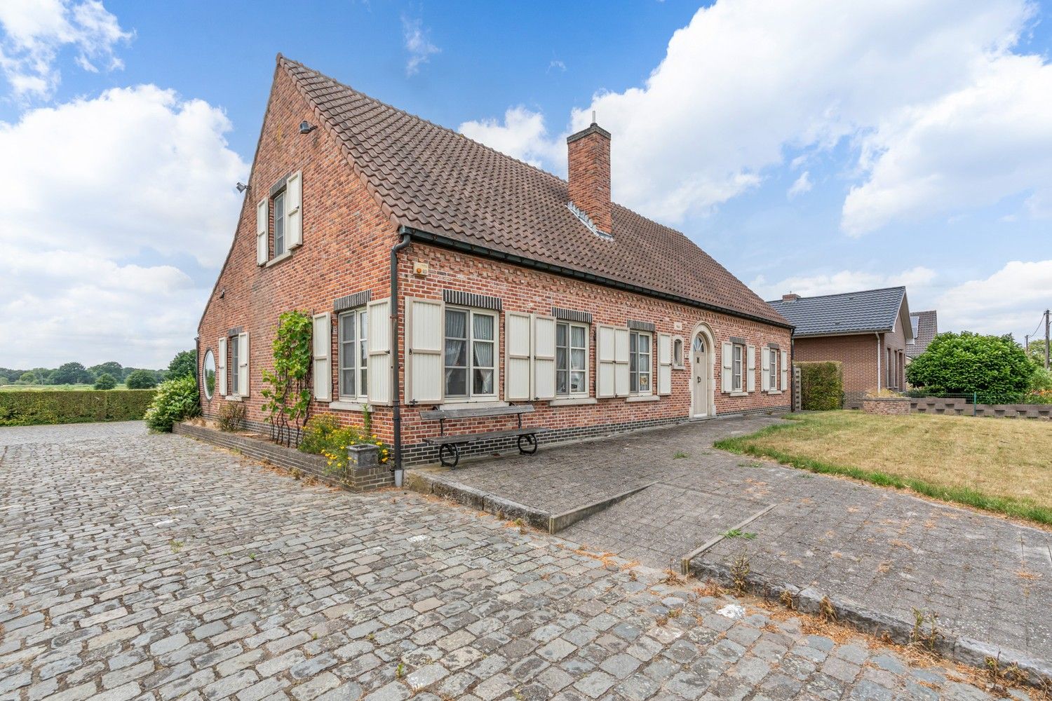 Ruime, energiezuinige gezinswoning met landelijke charme in Westerlo foto 3