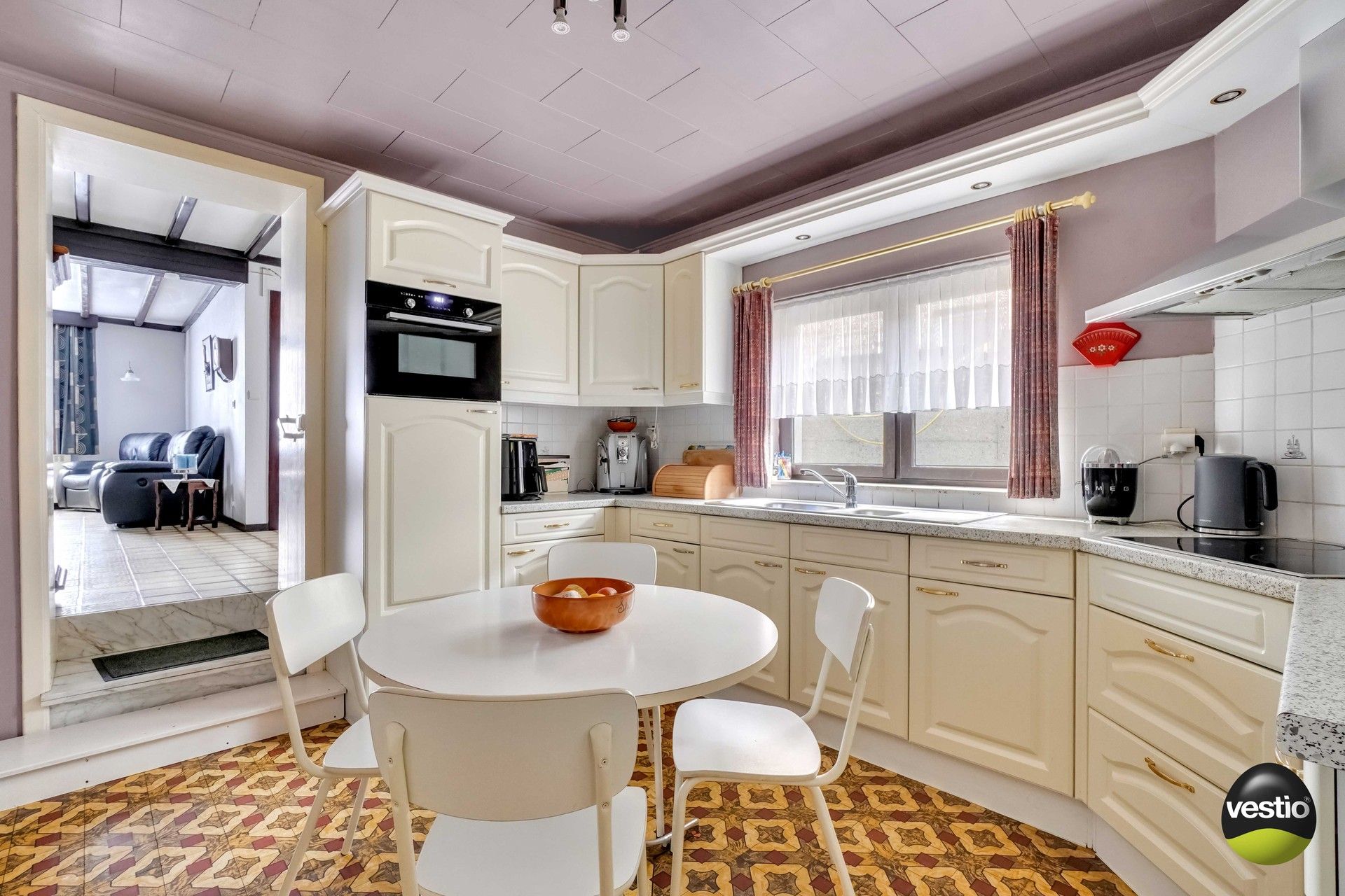 KARAKTERVOLLE, TE RENOVEREN WONING VLAKBIJ CENTRUM VAN OPGLABBEEK foto 8