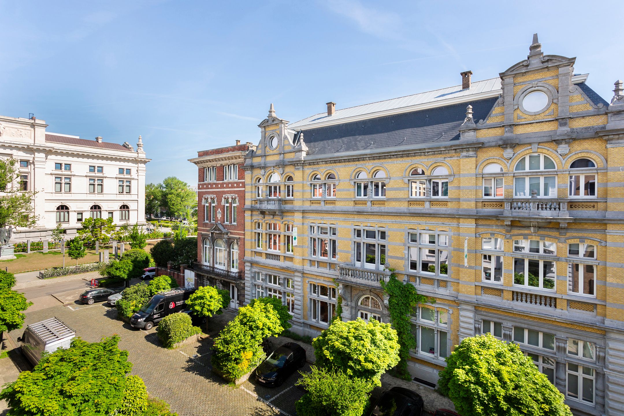 luxueuze, riante herenwoning op het Zuid foto 24