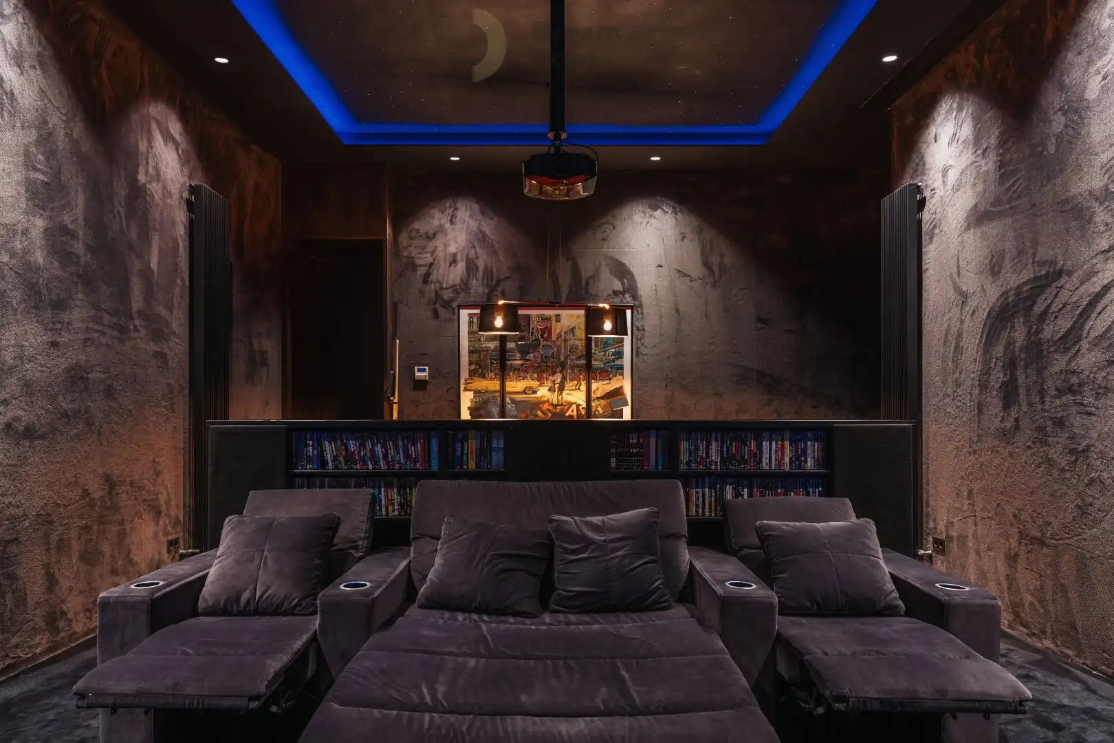 Subliem landhuis bovenop een heuvel met uitzicht op de Middellandse Zeekust. foto 31