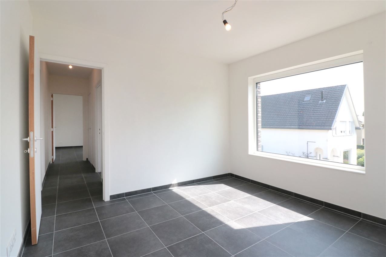 108m², zuidterras, mogelijk bijkomende aankoop parking foto 21