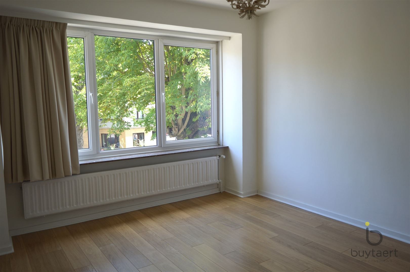 Een authentiek Art-Deco woning  in het welgekende "Pullhof". foto 19