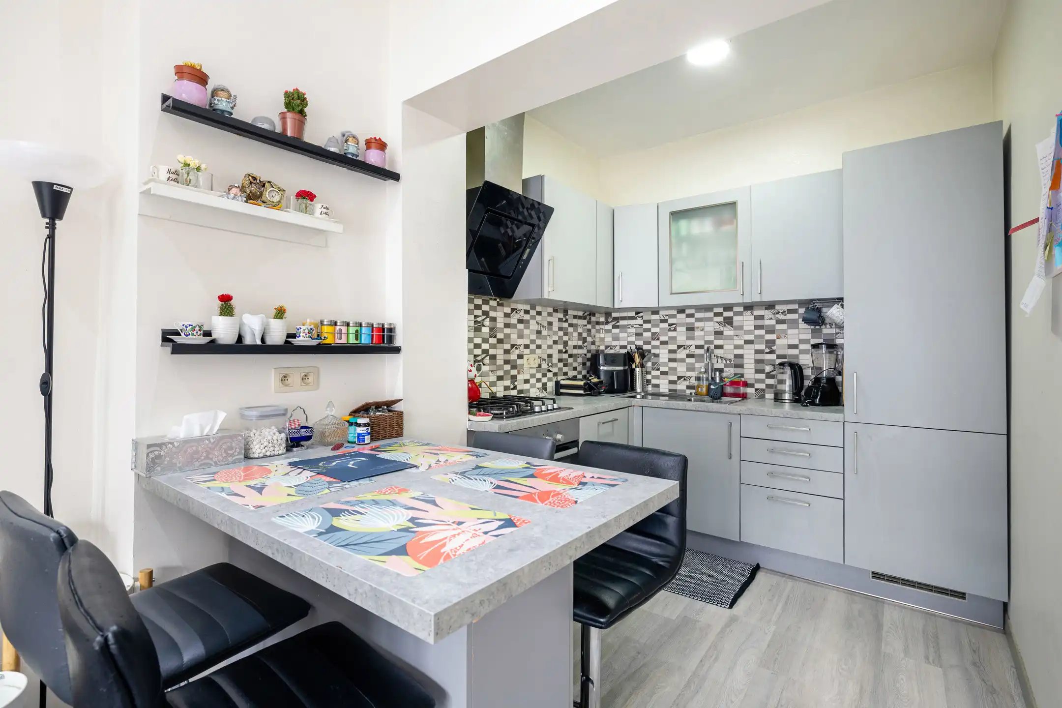 Appartement 1 slaapkamer + kantoor van ± 54 m² - Lage servicekosten foto 5