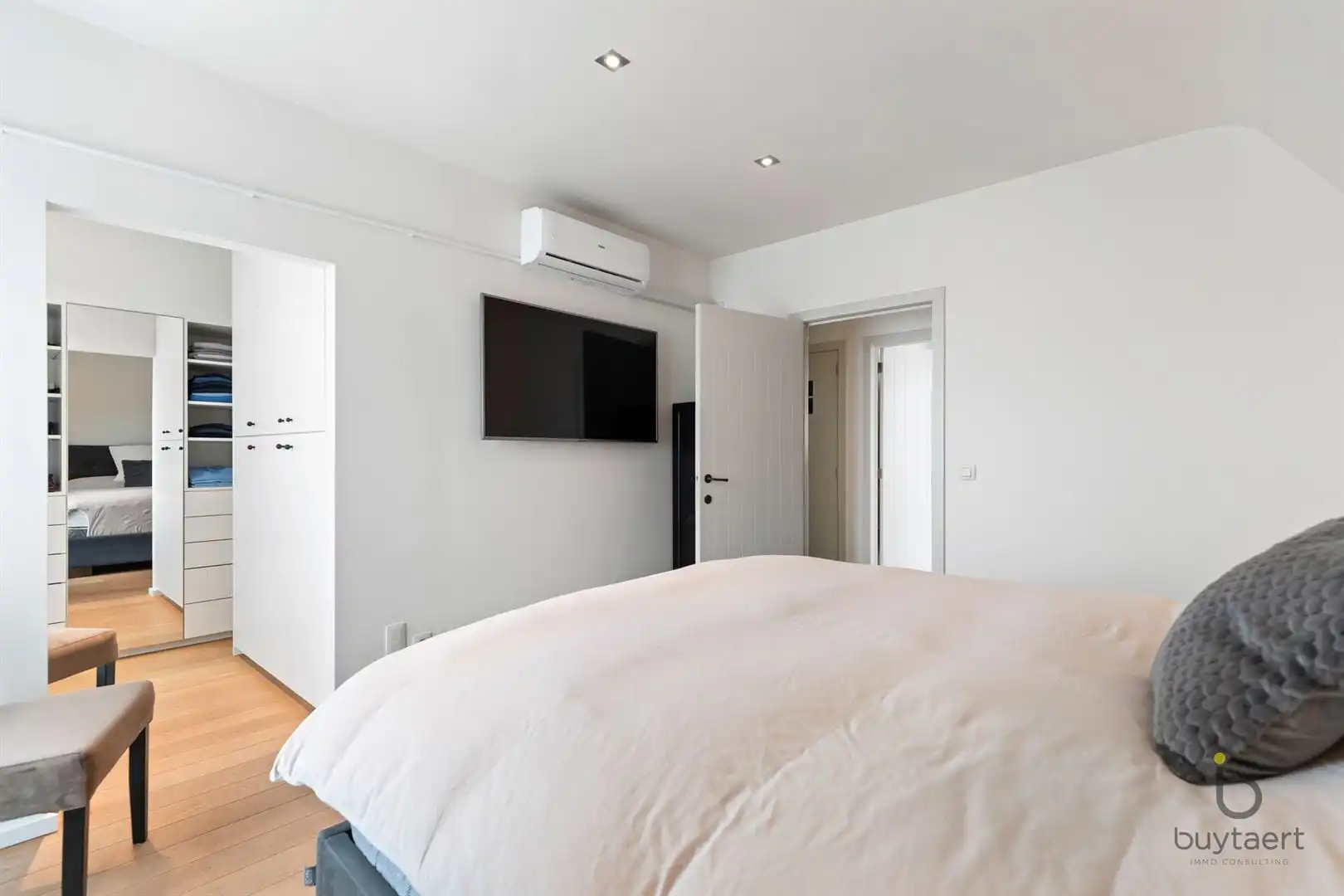 LUXE PENTHOUSE MET RUIM ZUIDTERRAS NABIJ SCHILDE-DORP! foto 30