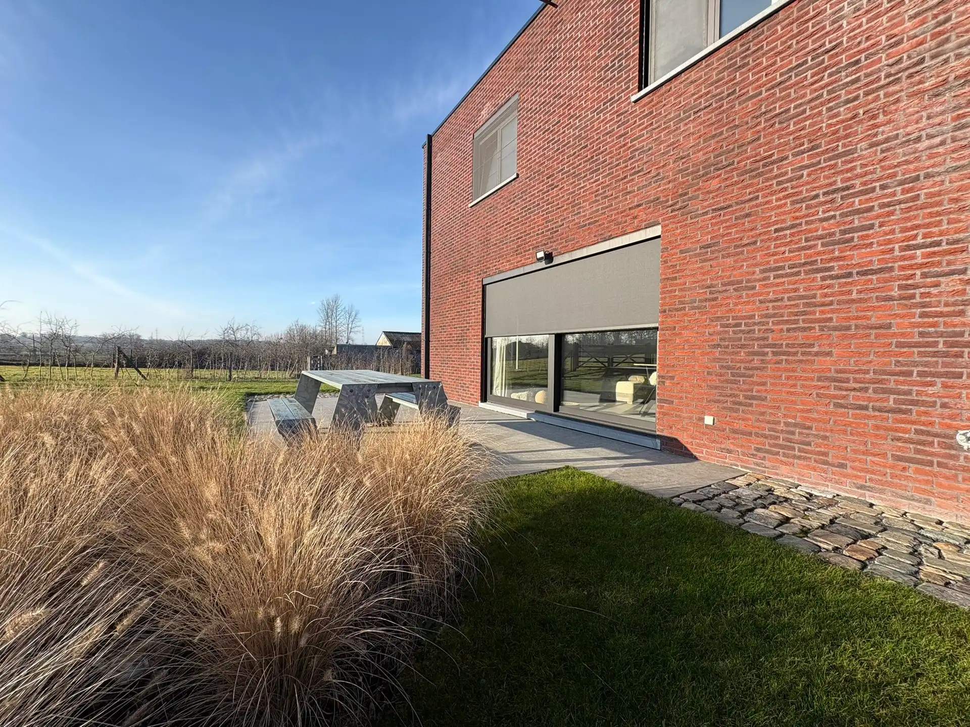 Prachtige vrijstaande en energiezuinige woning foto 2