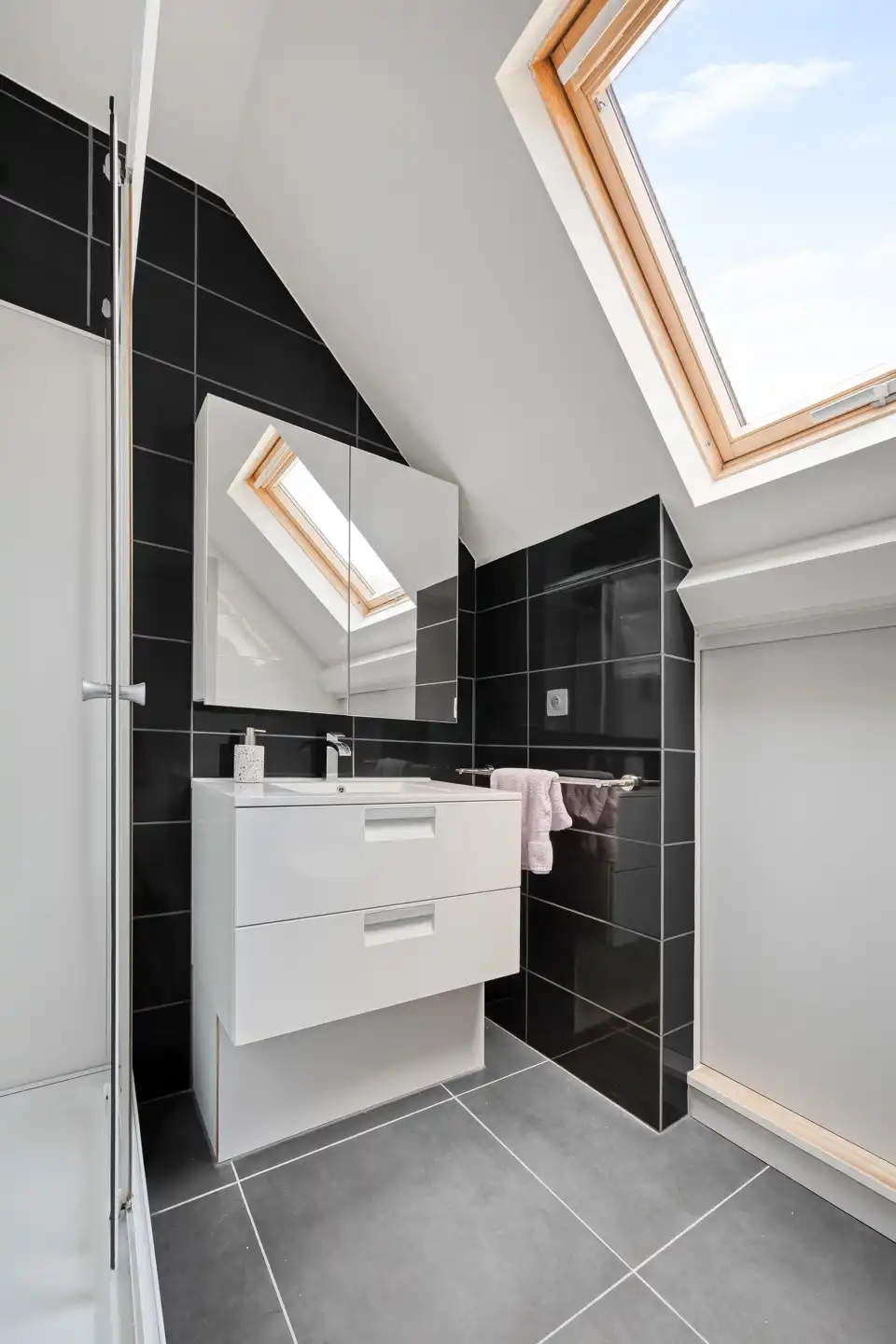 Wonen in alle rust in het groene Hertebos foto 21