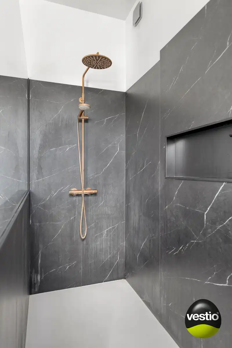 KARAKTERVOL VOLLEDIG GERENOVEERD STATIG HERENHUIS IN CENTRUM VAN TONGEREN. foto 33