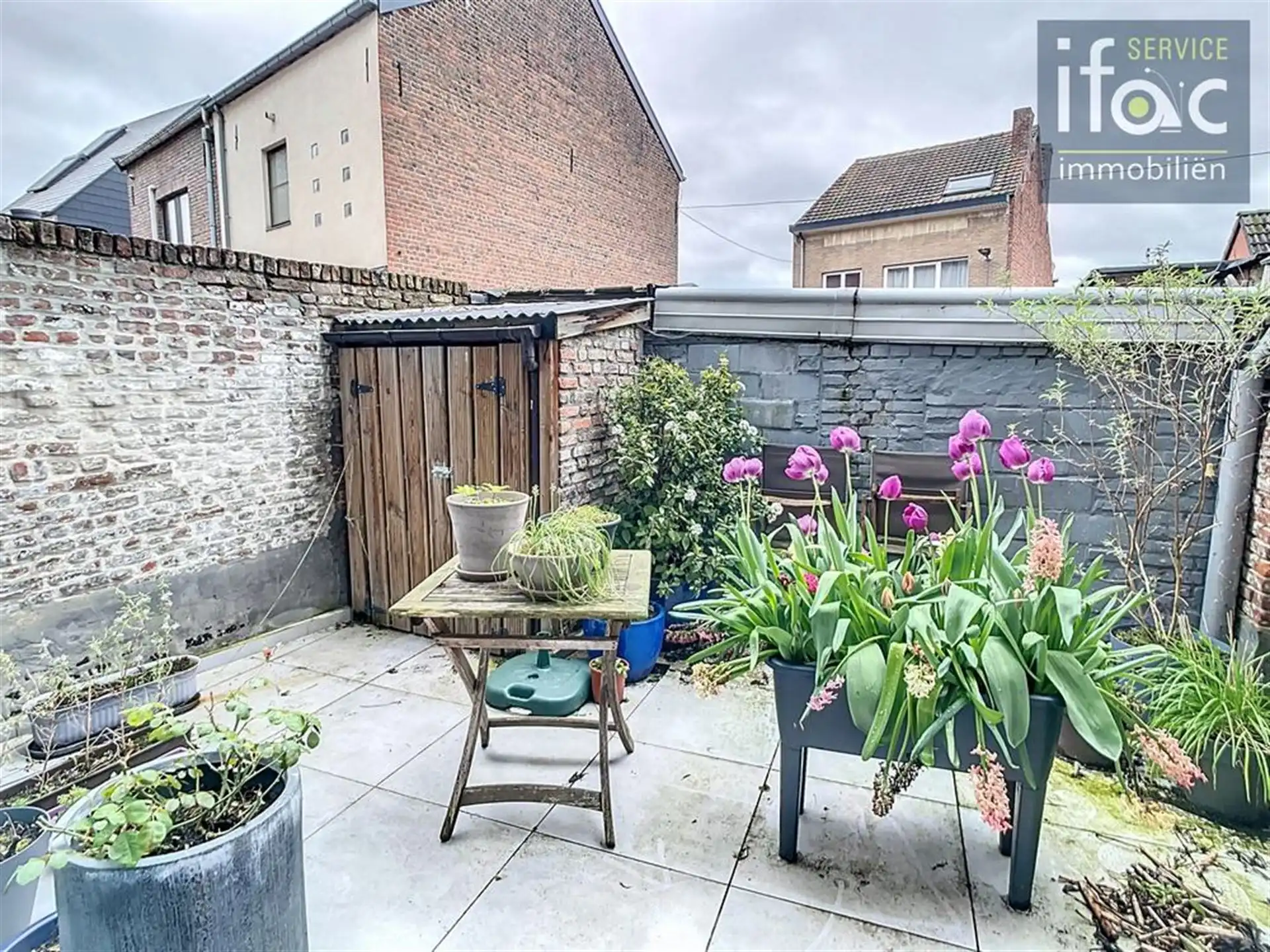 Opbrengsteigendom - Luxe studentenkamers en studio foto 10