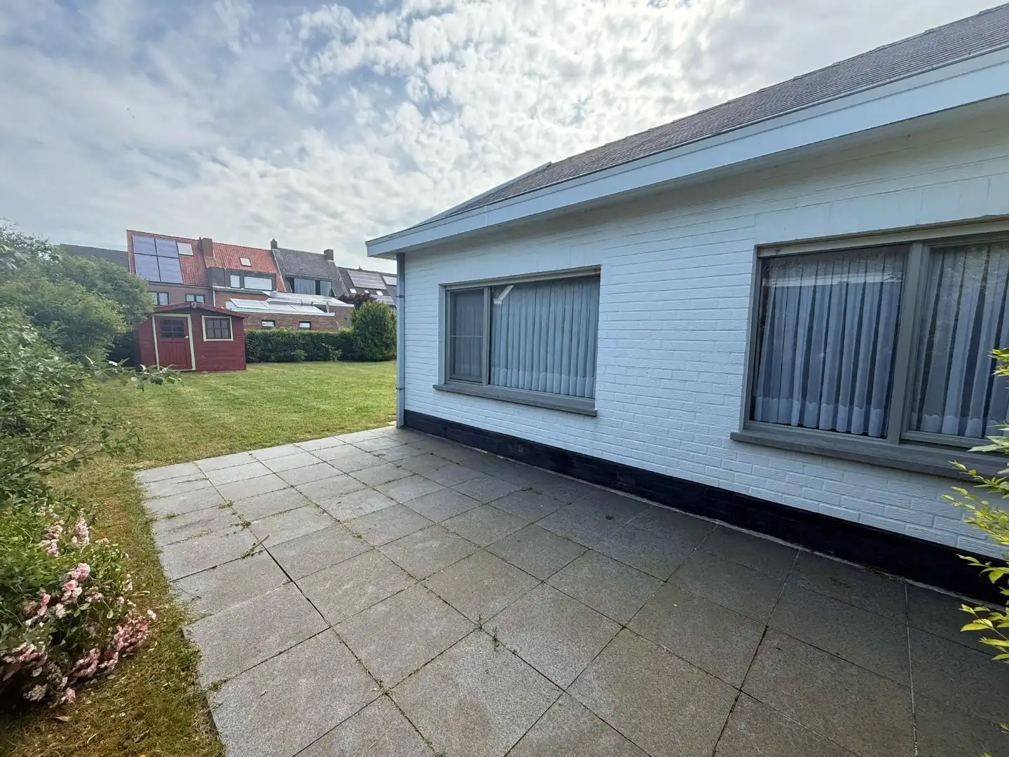 TE RENOVEREN BUNGALOW IN GEGEERDE WOONWIJK foto 19