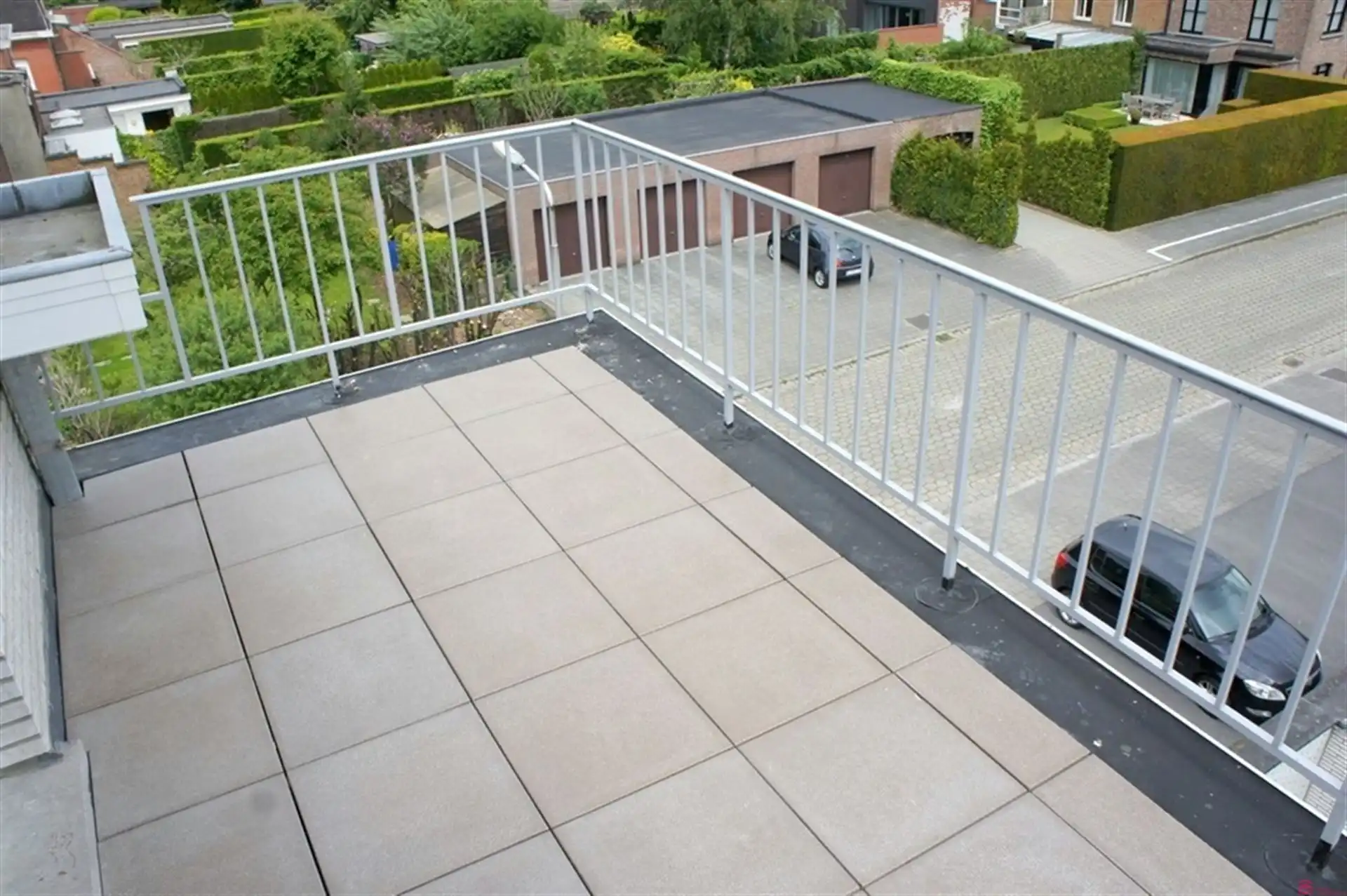 Modern appartement met garage foto 11