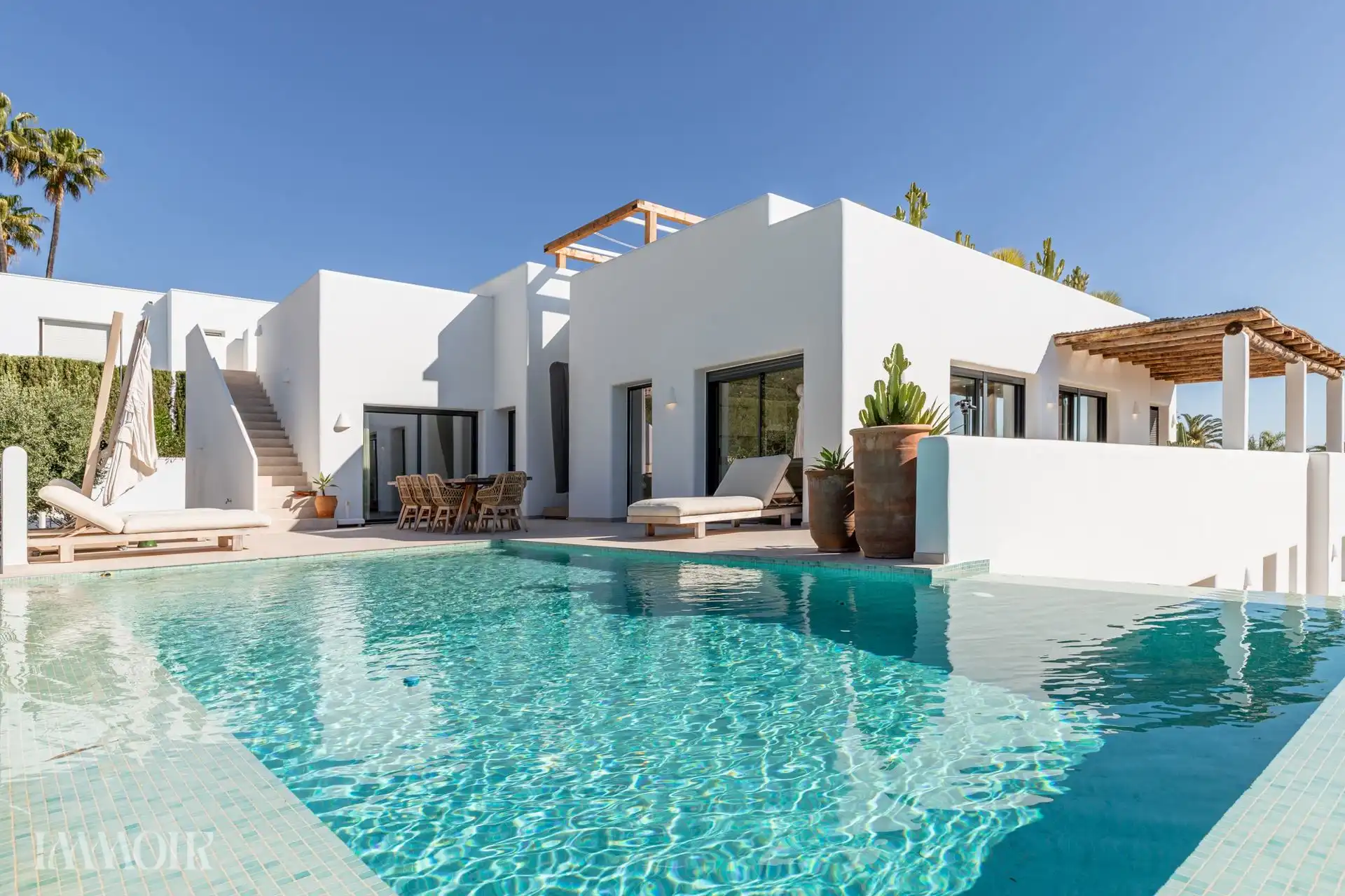 Villa te koop 03724 MORAIRA