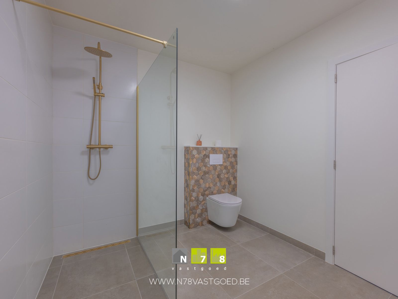 Appartement te huur foto 16