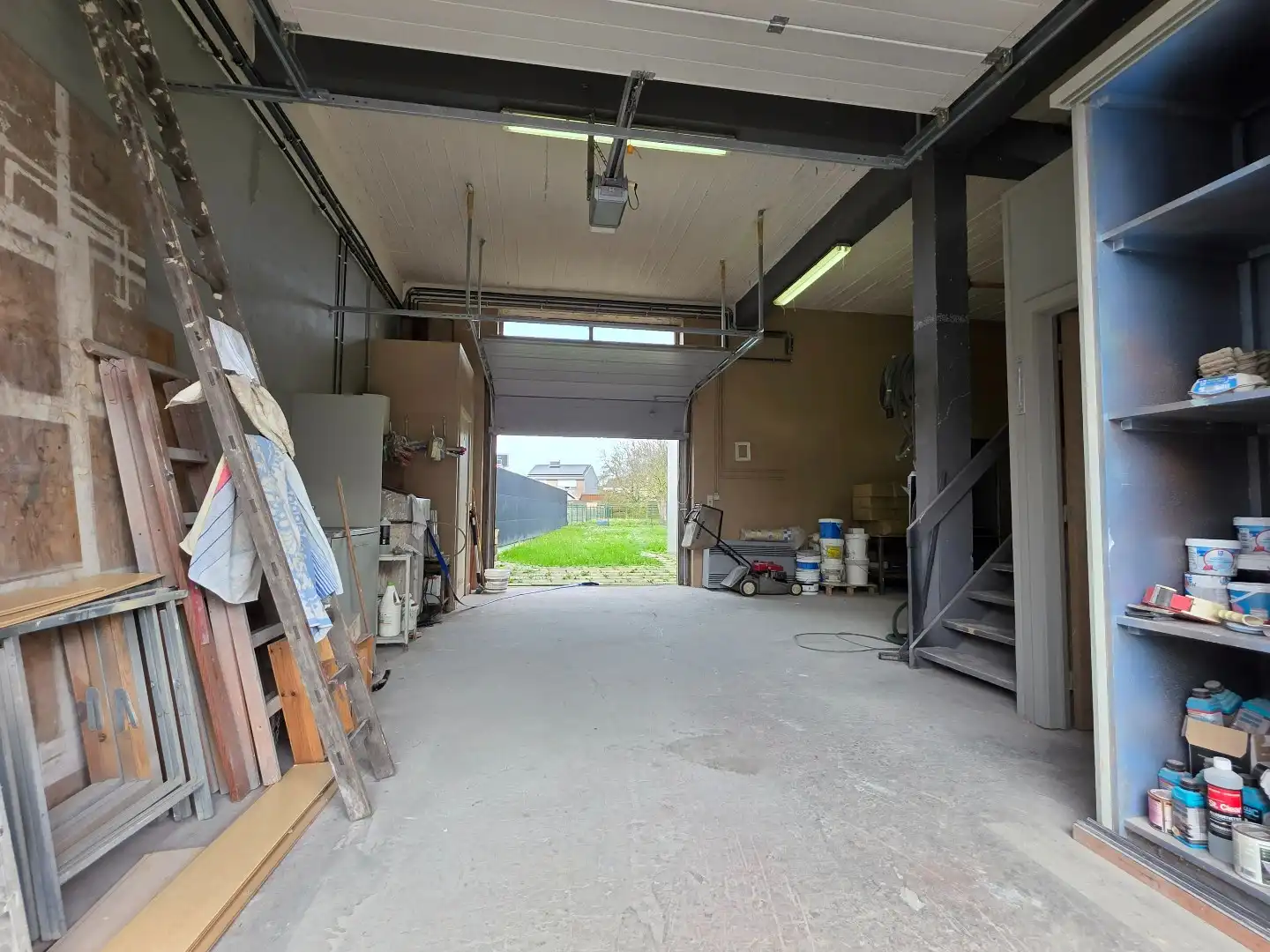 Vlot bereikbaar, veelzijdig atelier/magazijn in Beveren-Leie - geschikt voor diverse doeleinden! foto 13