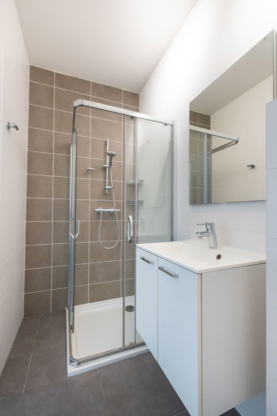Appartement 3 slaapkamers ± 130 m² + tuin ± 200 m² + parkeerplaats foto 10