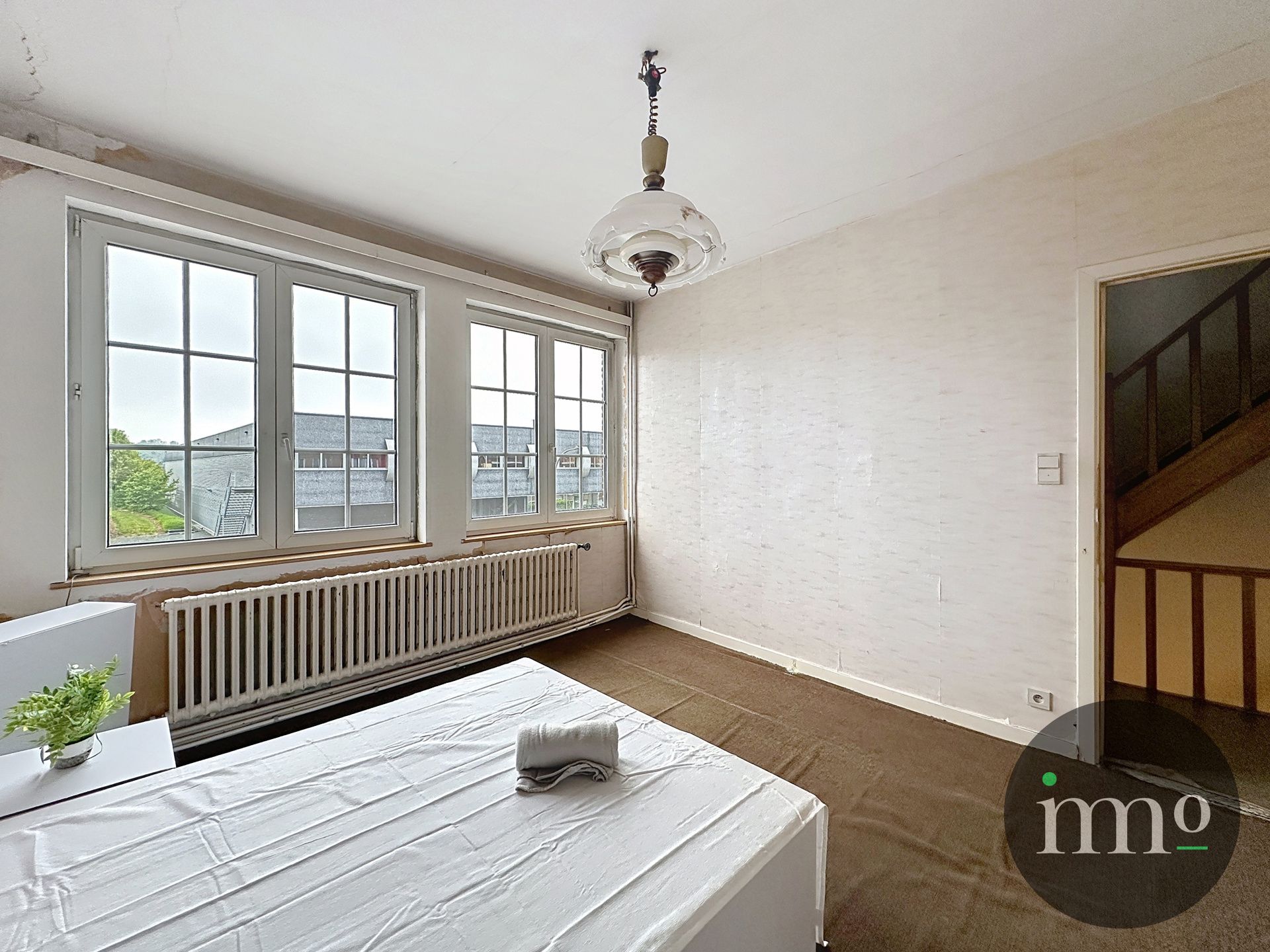 Bel-étagewoning, deels gerenoveerd maar wel instapklaar voor wie geleidelijkaan kleine werken wenst uit te voeren foto 13