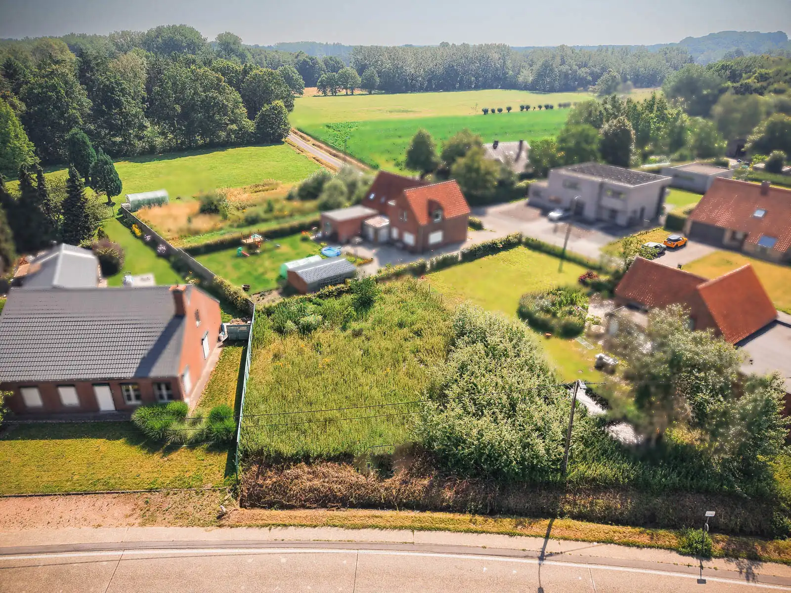 Ruime bouwgrond op centrale locatie in Baal foto 4