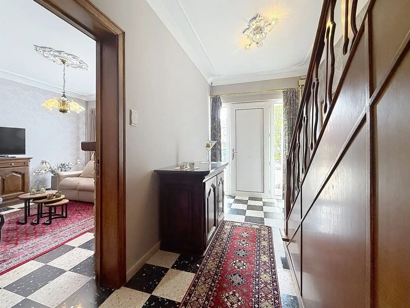 Ruime woning met extra woon- of werkpotentieel  foto 10