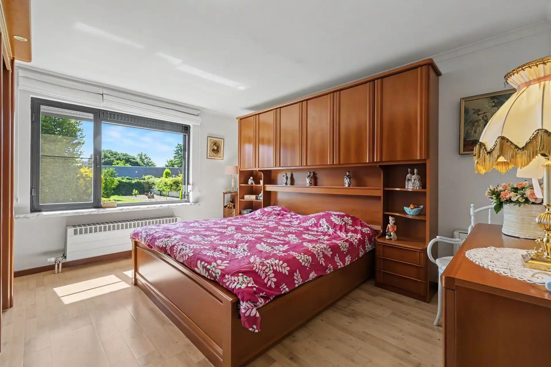 Ruime laagbouwwoning op een mooi perceel van 1.373m² foto 17