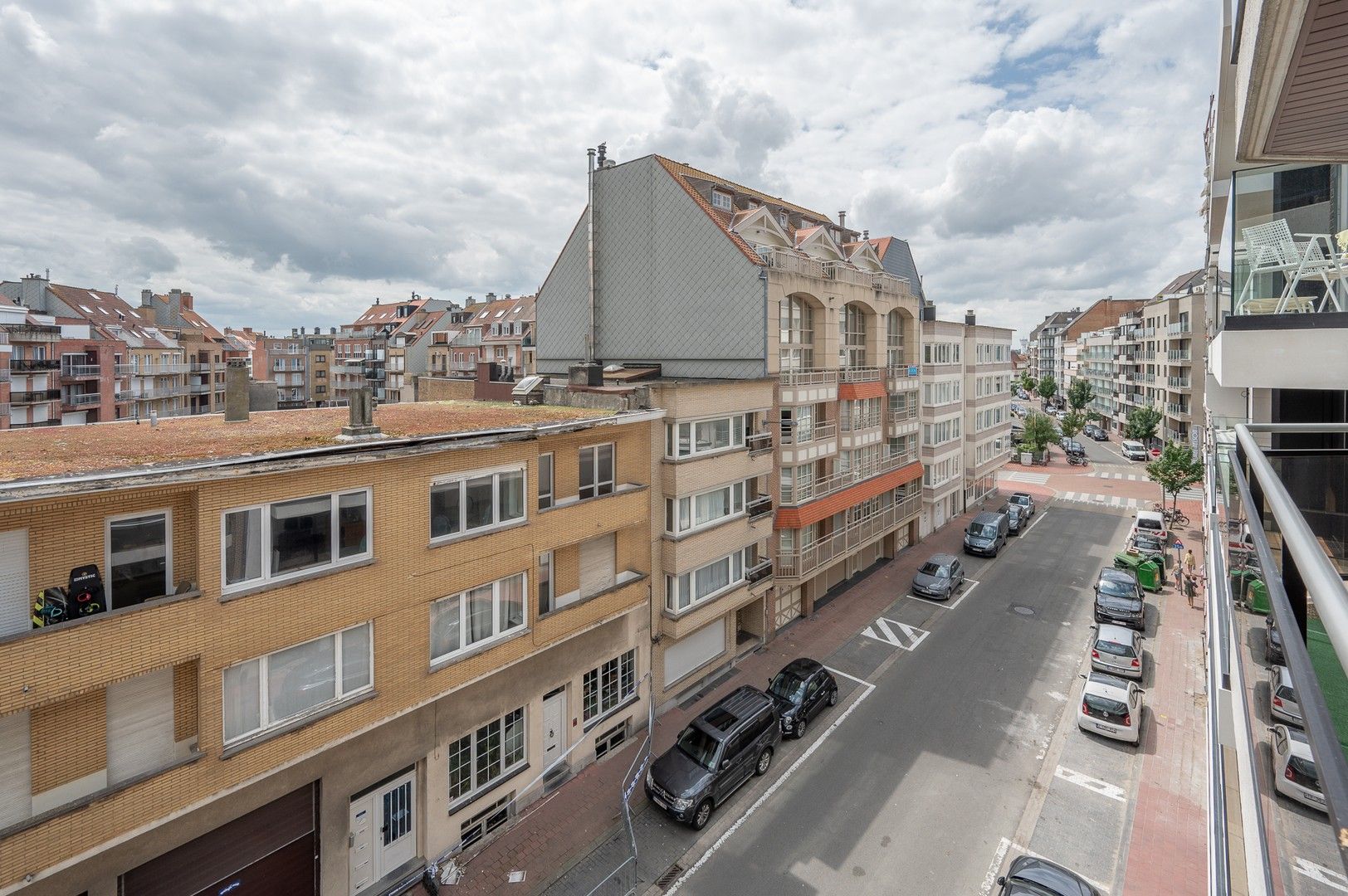 Prachtig 3 slaapkamer appartement gelegen op enkele stappen van het Rubensplein en het strand. foto 11