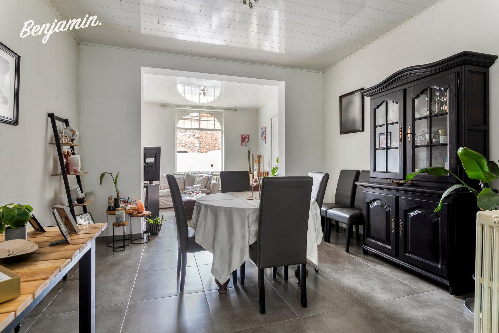 Instapklaar gelijkvloers appartement met garage en zonnige tuin in Dadizele foto 5