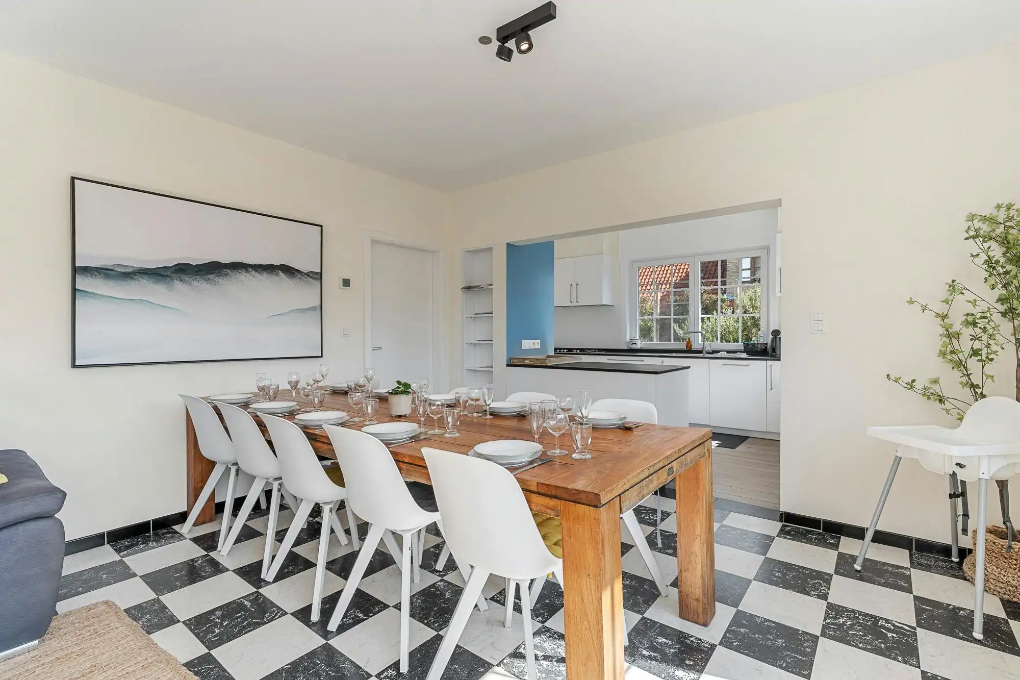 Prachtige villa met 4 slaapkamers in de Simli wijk. foto 13