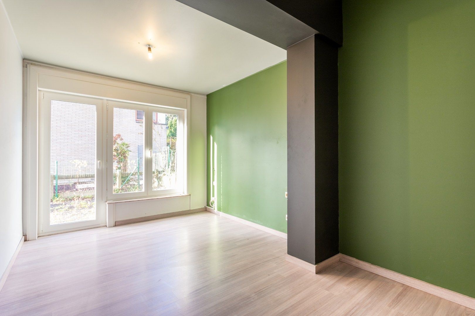 Opbrengsteigendom met 2 app in het centrum van Halle foto 14