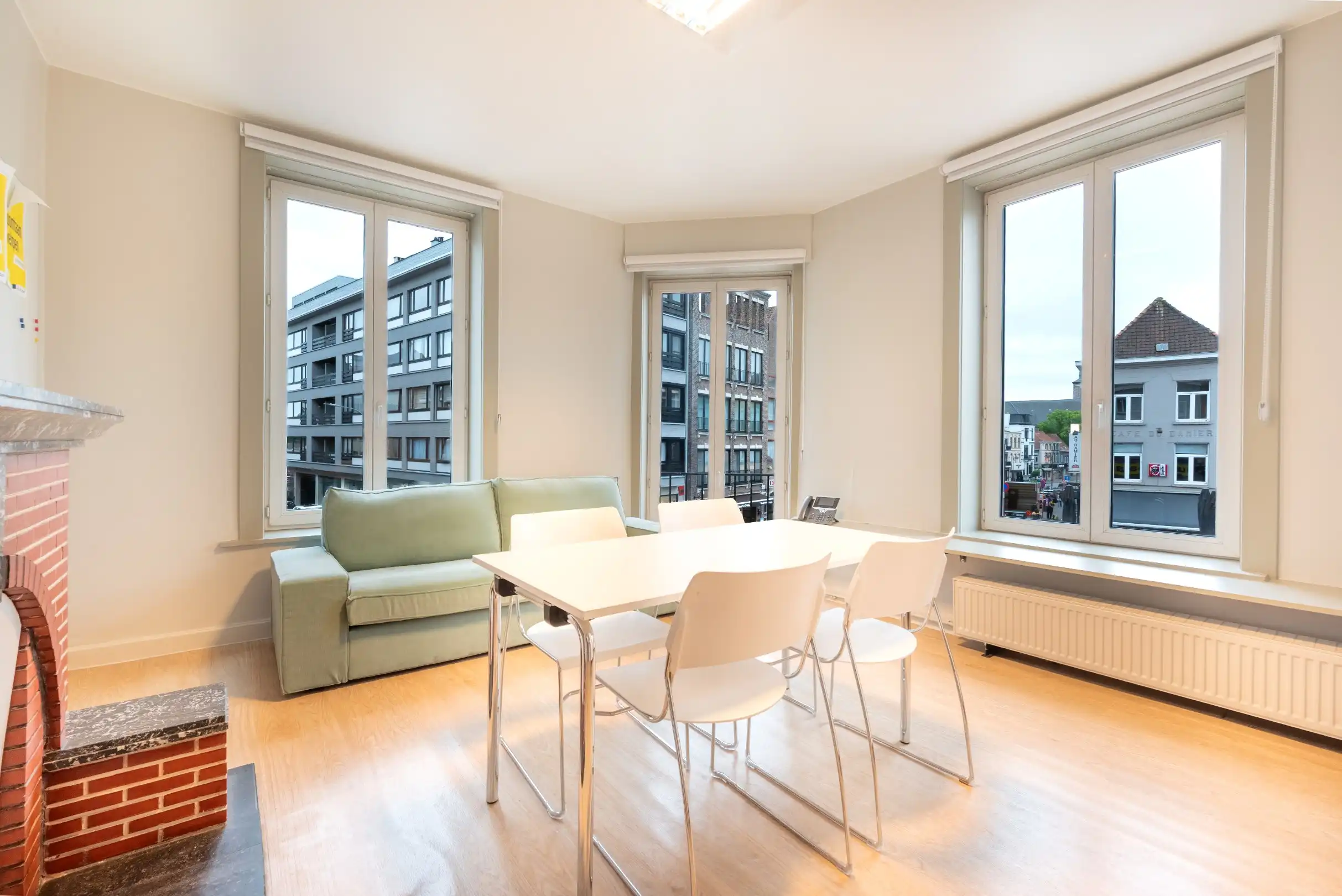 Iconisch handelspand op toplocatie foto 8