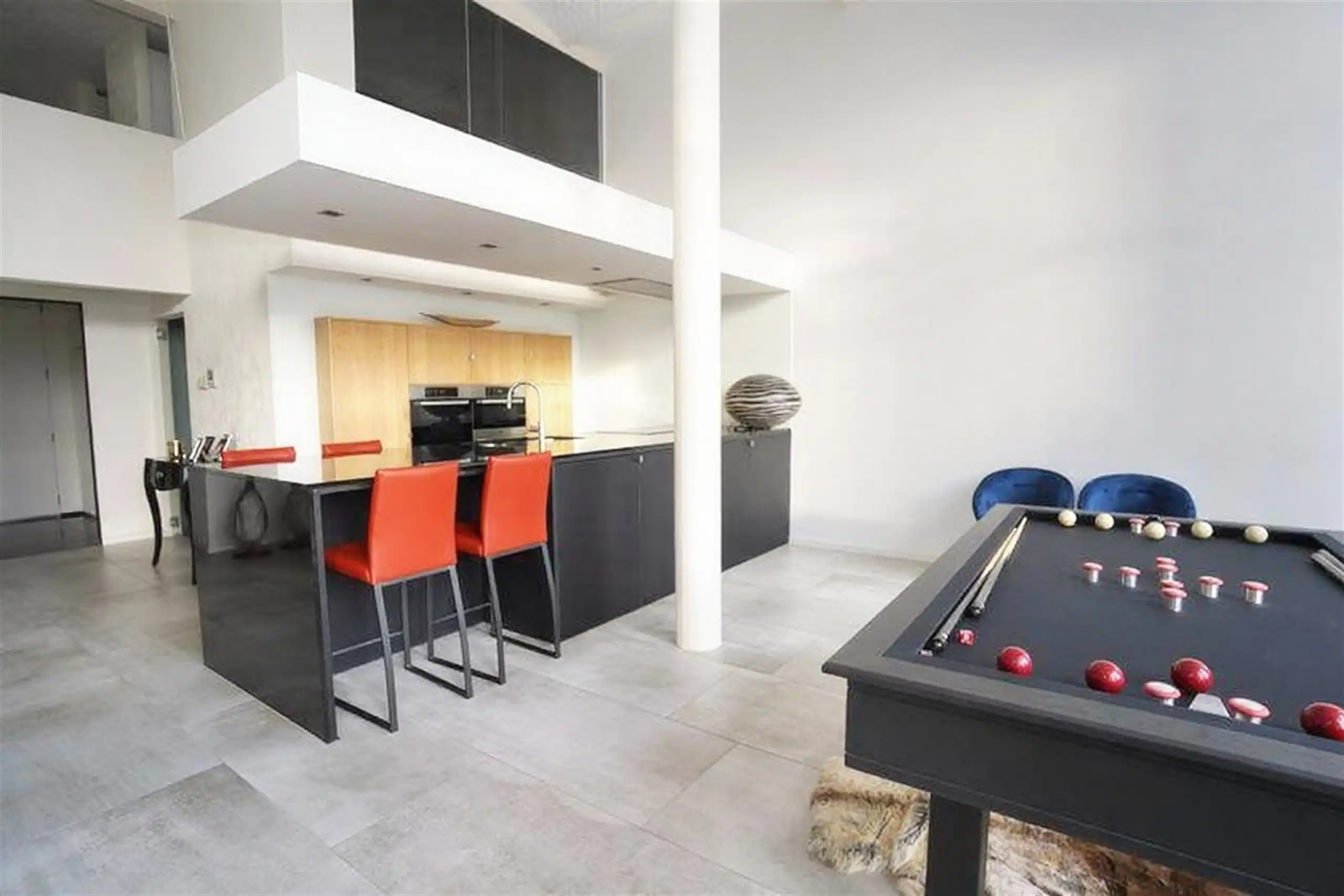 Architecturale luxe loft – zeldzaam, stijlvol & met staanplaats... foto 13