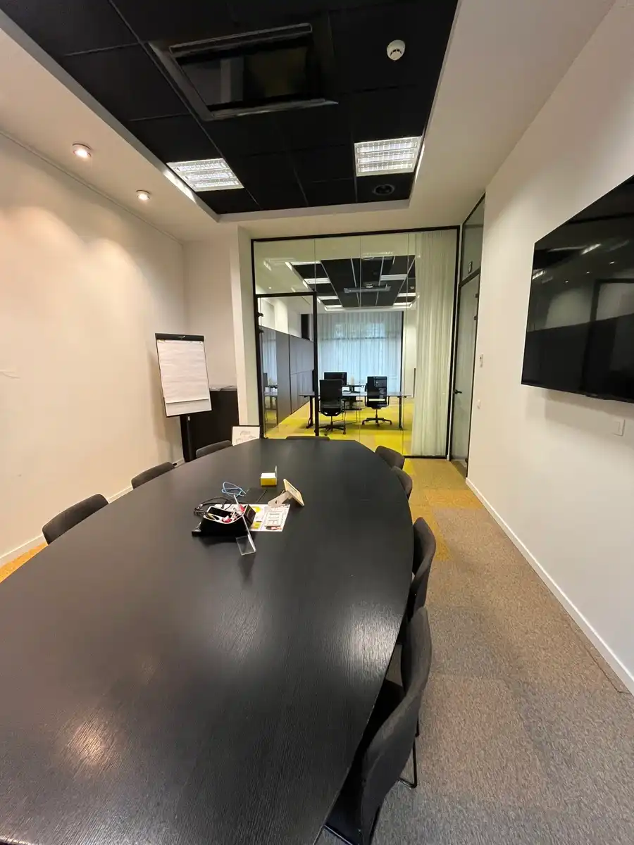 Instapklaar Handelsruimte Te Huur Antwerpen foto 9