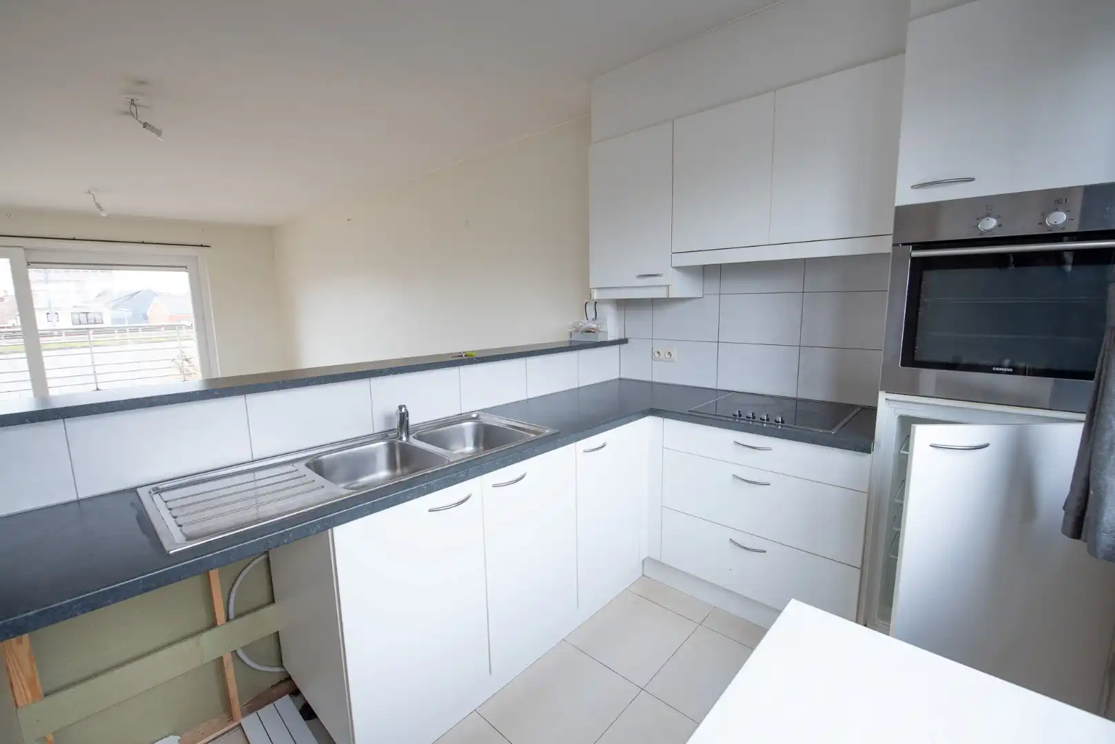 Instapklaar appartement met 2 slaapkamers te huur in Waregem foto 5