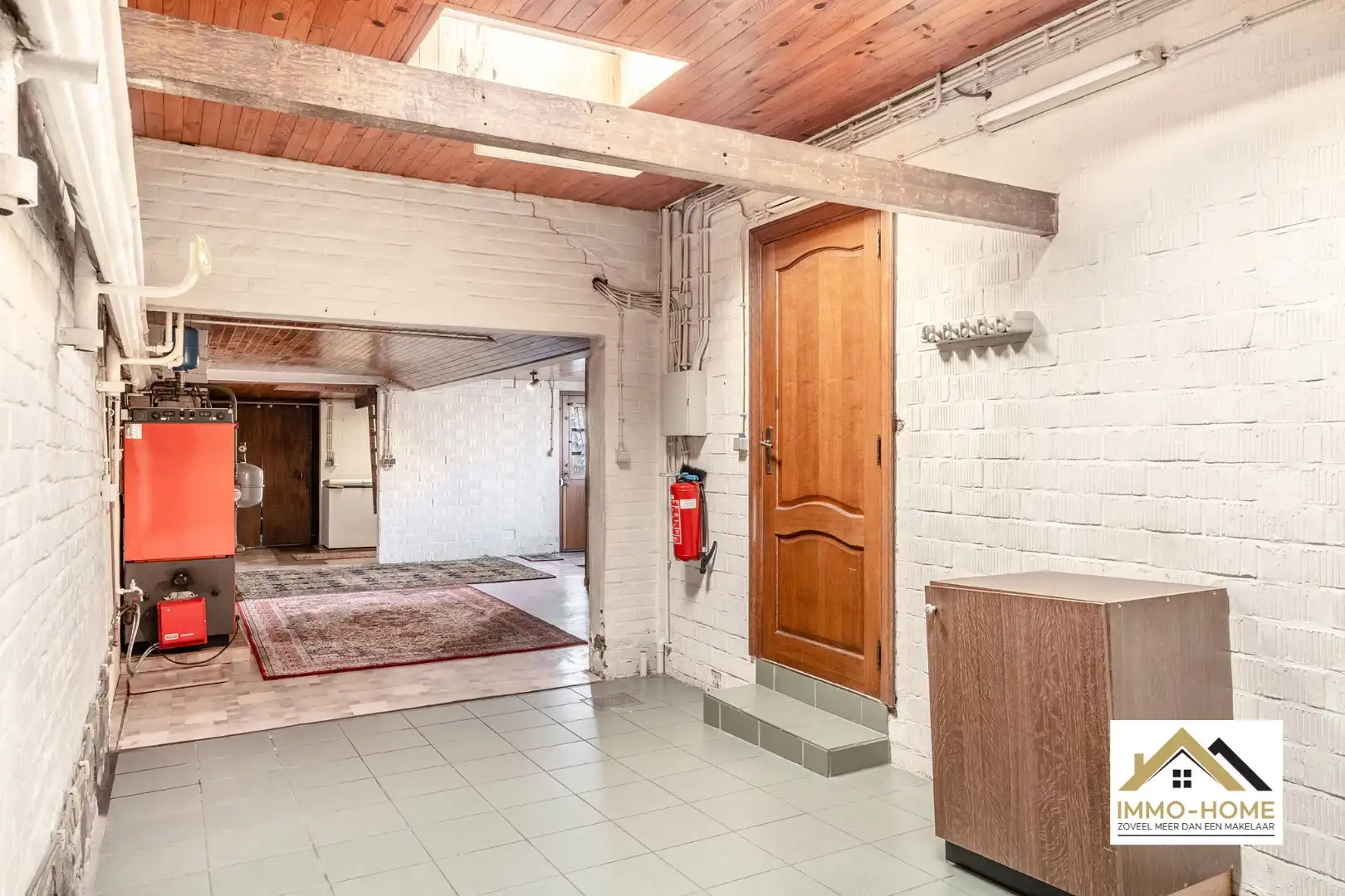 Karaktervolle HOB met een mooie achterliggende tuin foto 25